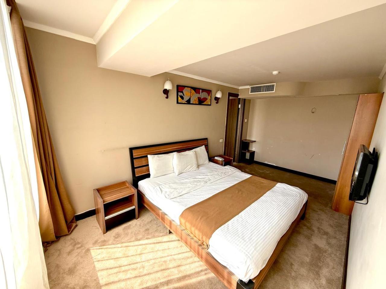 Elegant Hotel