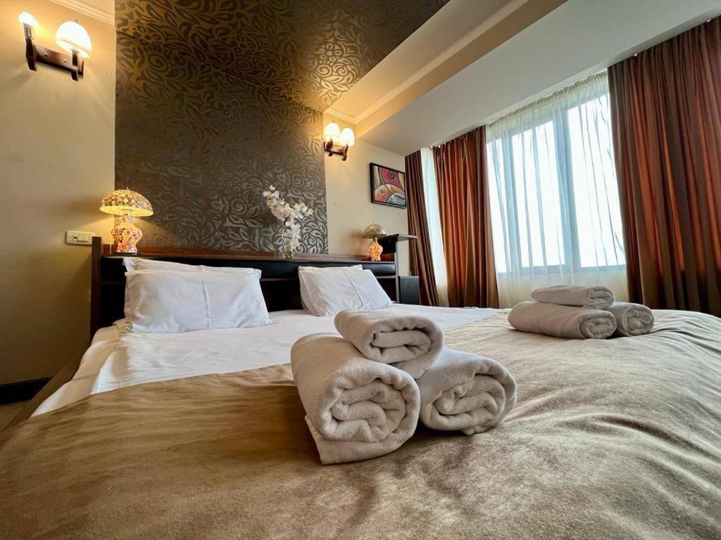 Elegant 4* Yerevan