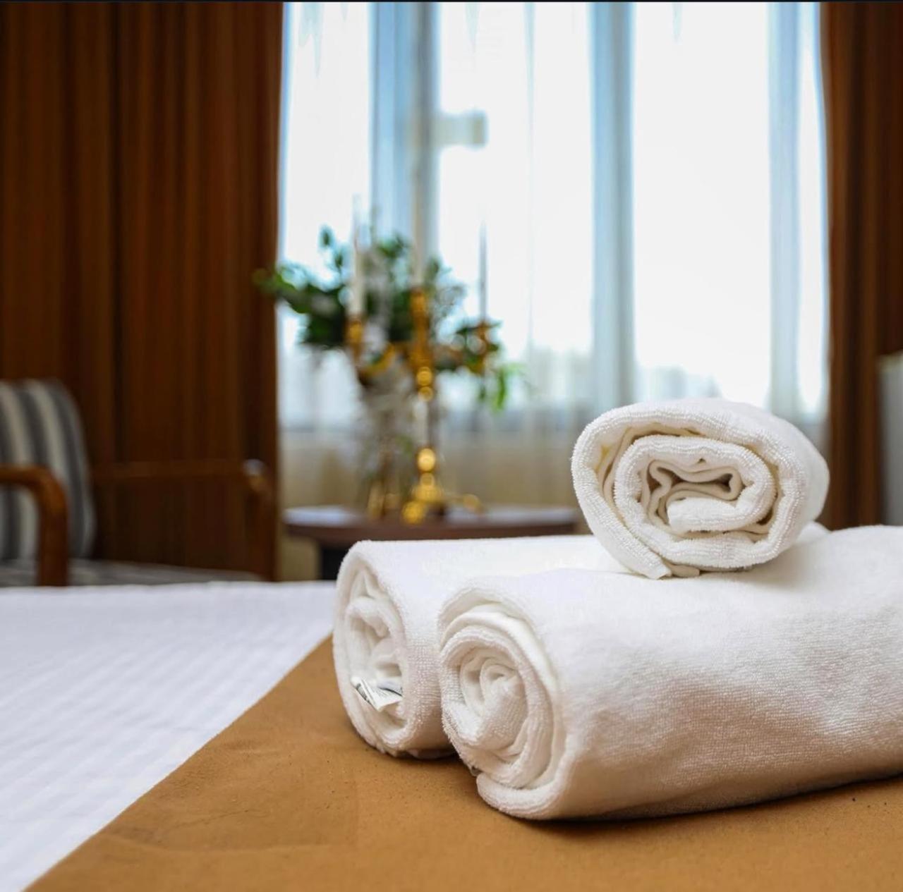 Elegant Hotel 4*