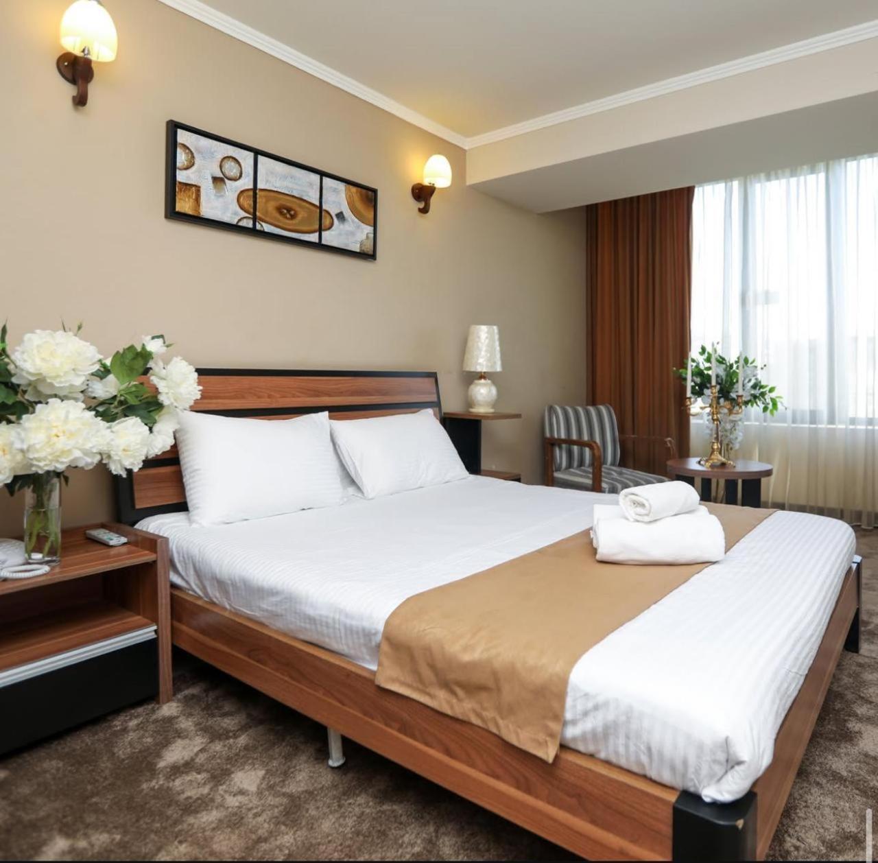 Hotel Elegant 4*