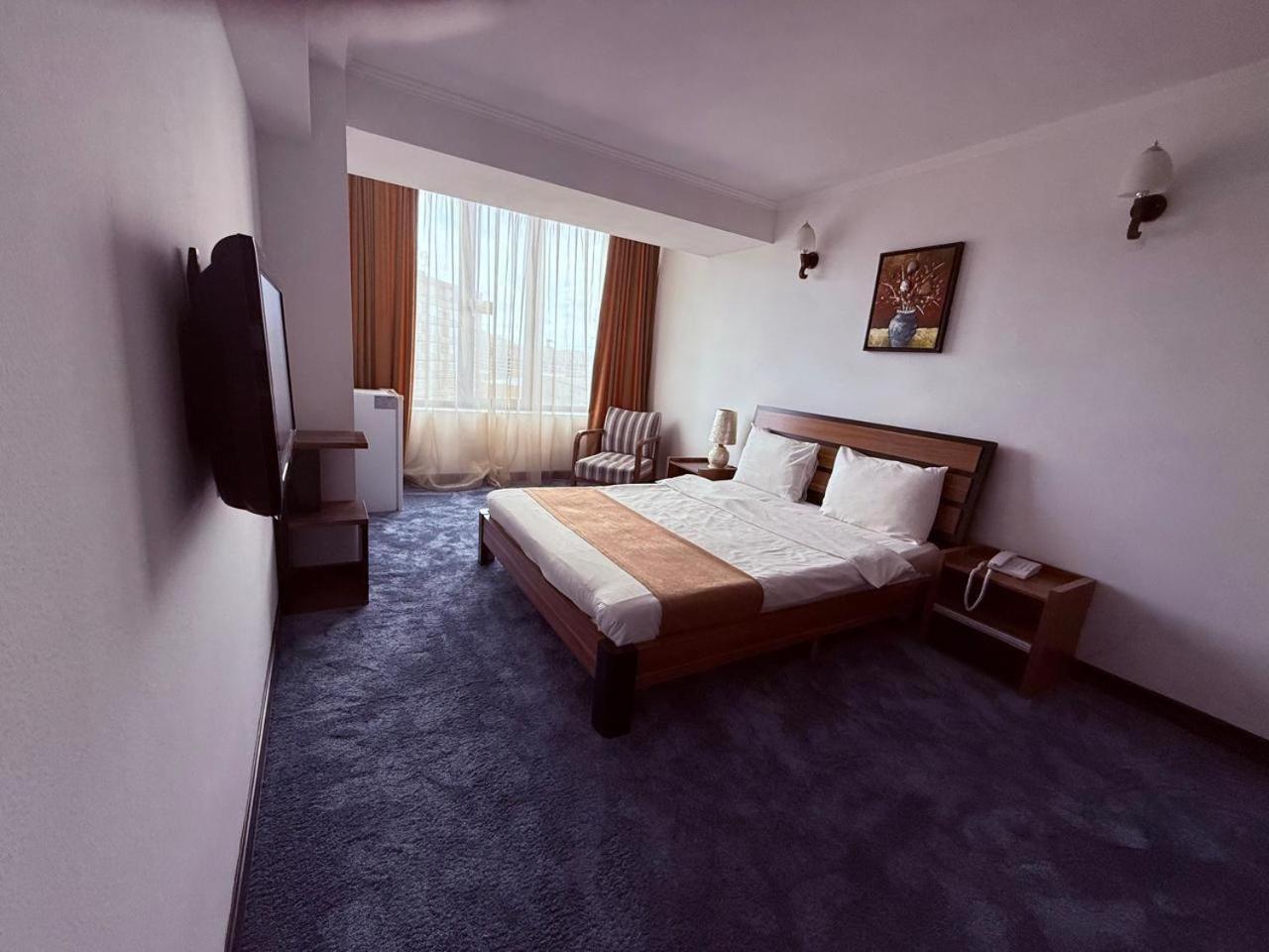Elegant 4* Yerevan