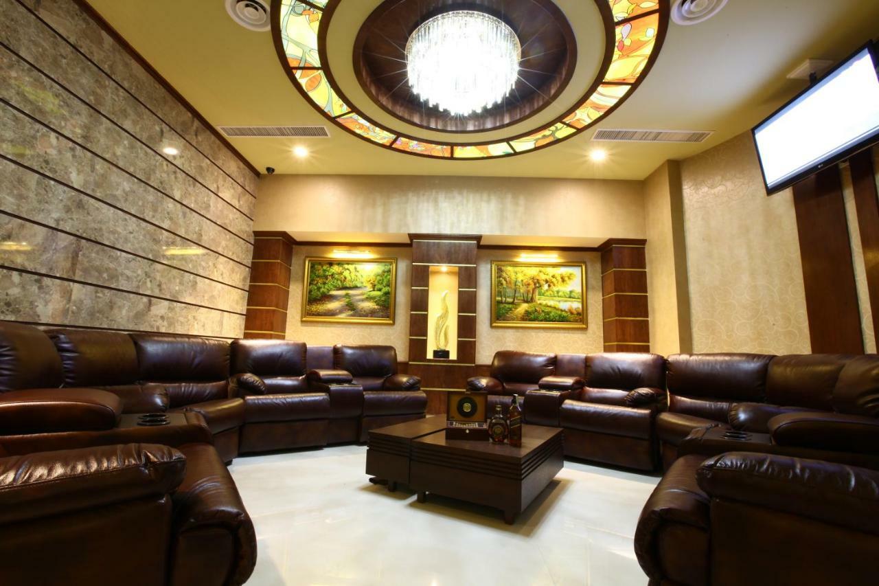 Elegant Hotel